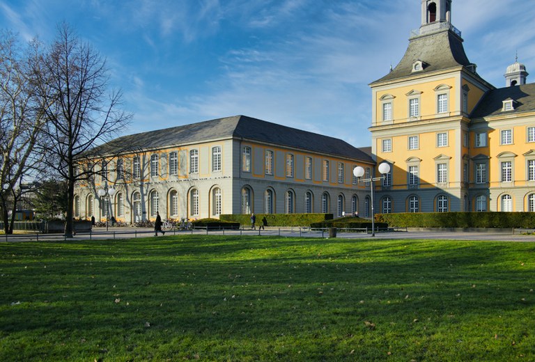 Vorlesungsbeginn: Prof. Kanz - Rokoko! Europäische Geschmacksfragen von Watteau bis zur Wieskirche ab dem 13.04.23  16 c.t.  Hörsaal IX (Hauptgebäude)